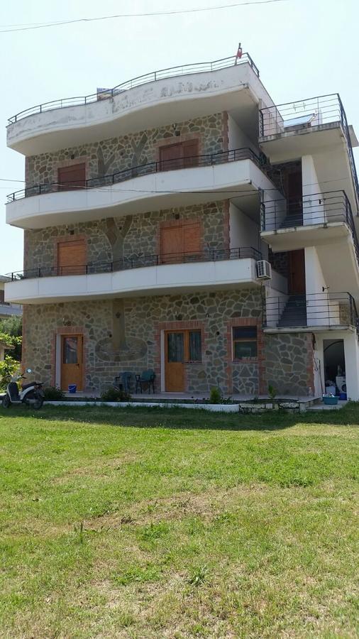 Velaj Apartments Орикум Экстерьер фото